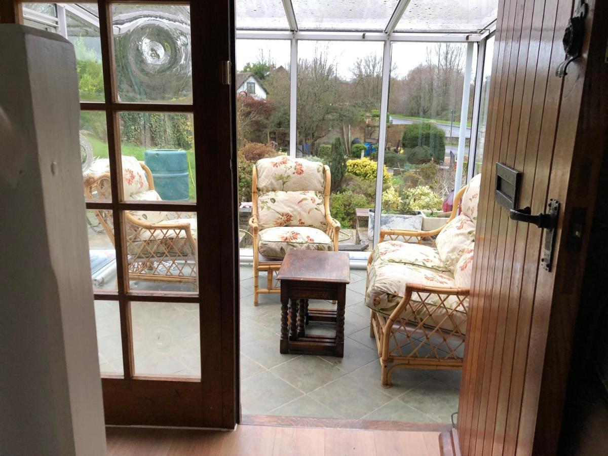 Ponders End Bed & Breakfast Newport  Ngoại thất bức ảnh